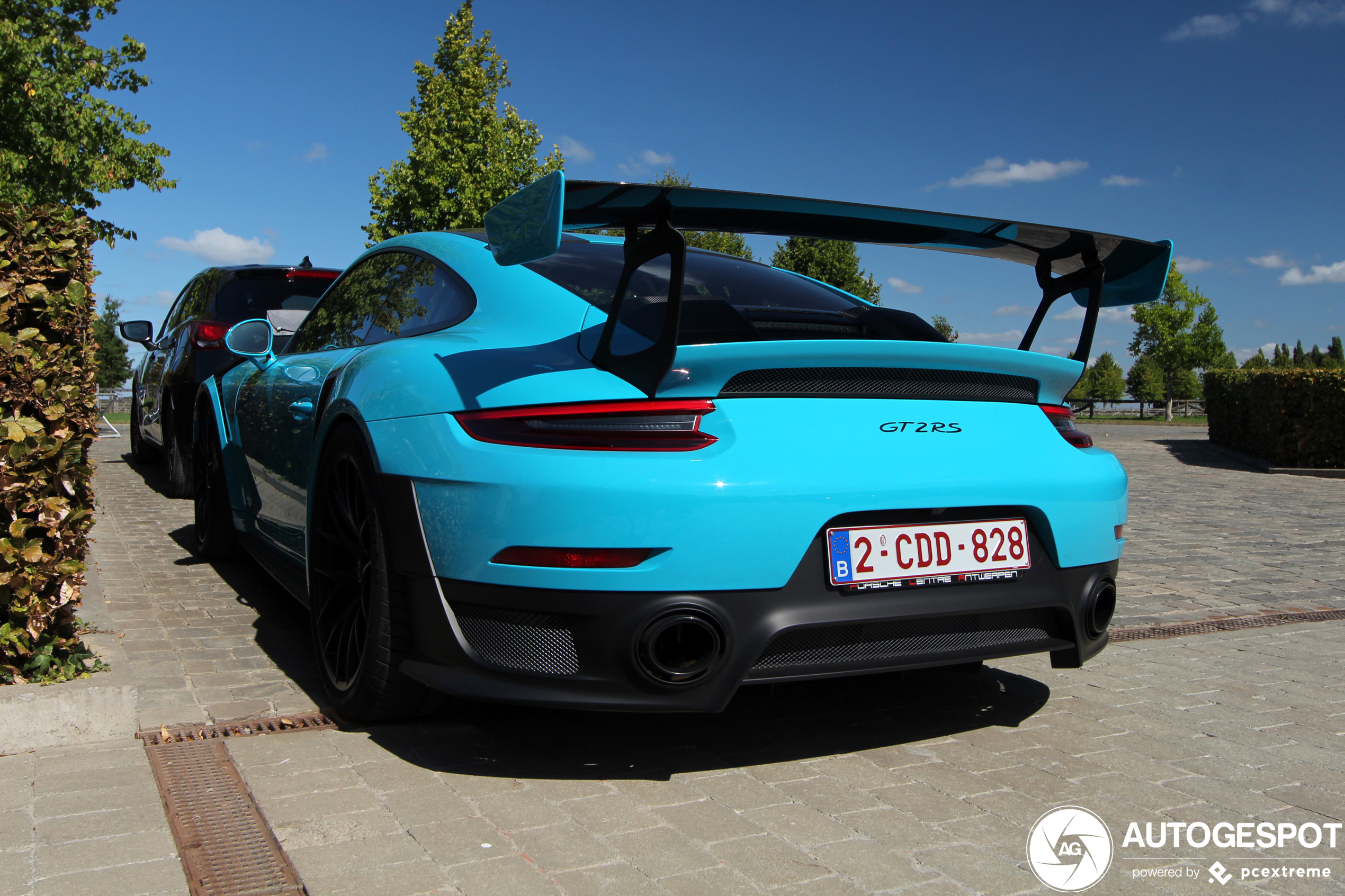 Porsche 991 GT2 RS Weissach Package