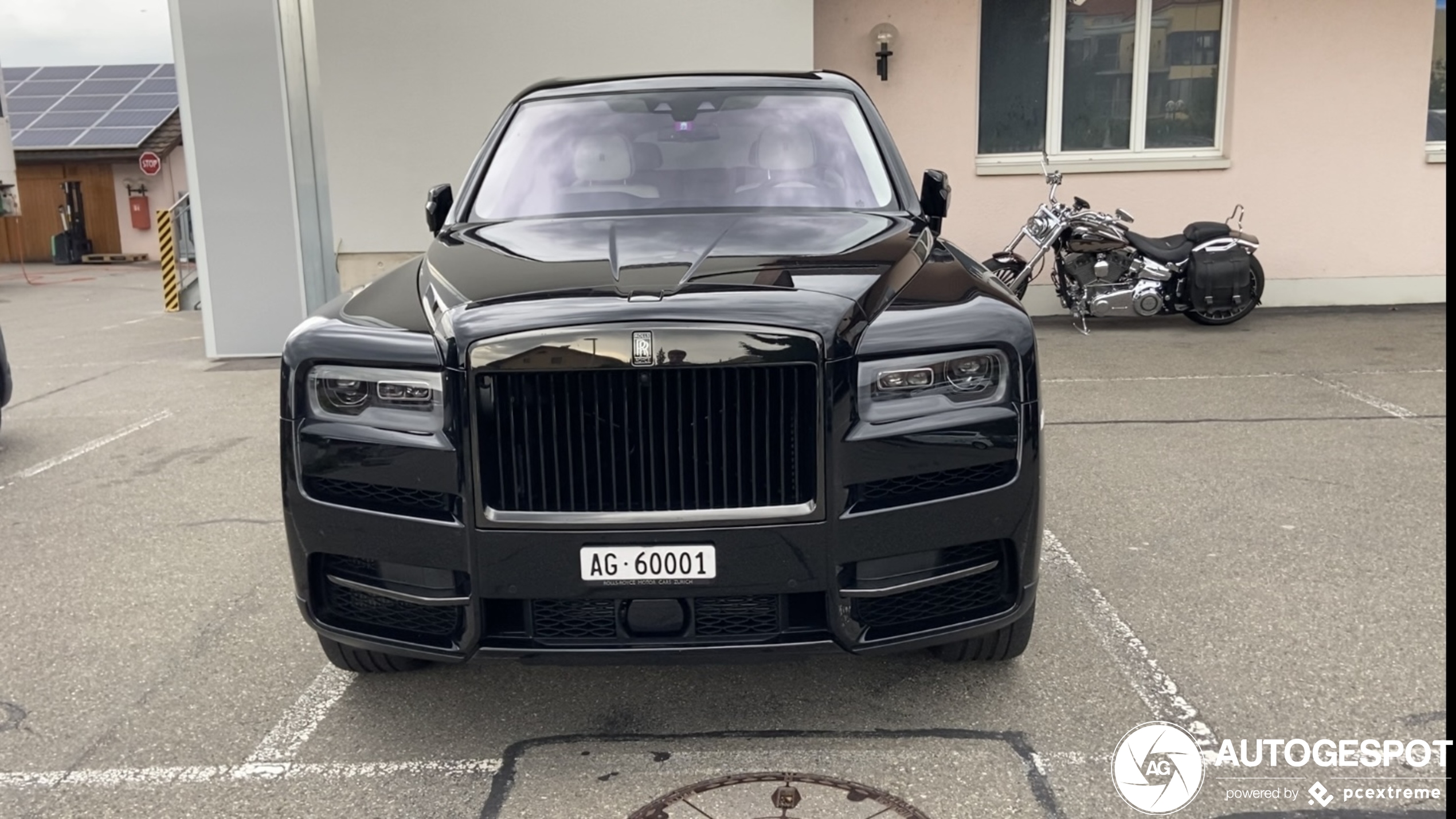 Rolls-Royce Cullinan Black Badge