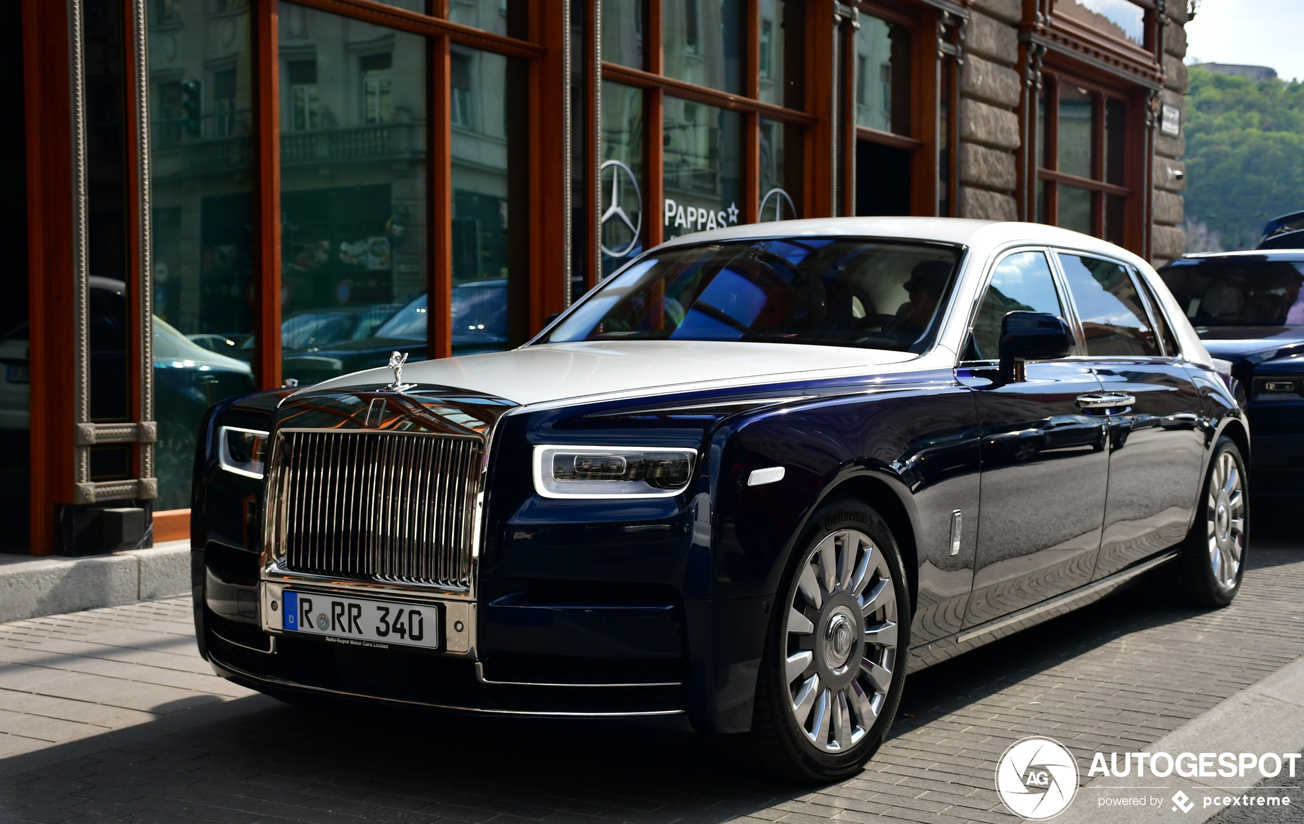 Rolls-Royce Phantom VIII EWB