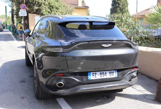 Aston Martin DBX