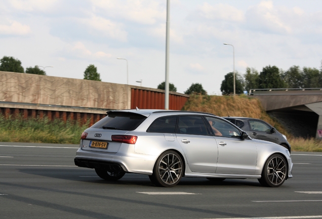 Audi RS6 Avant C7 2015