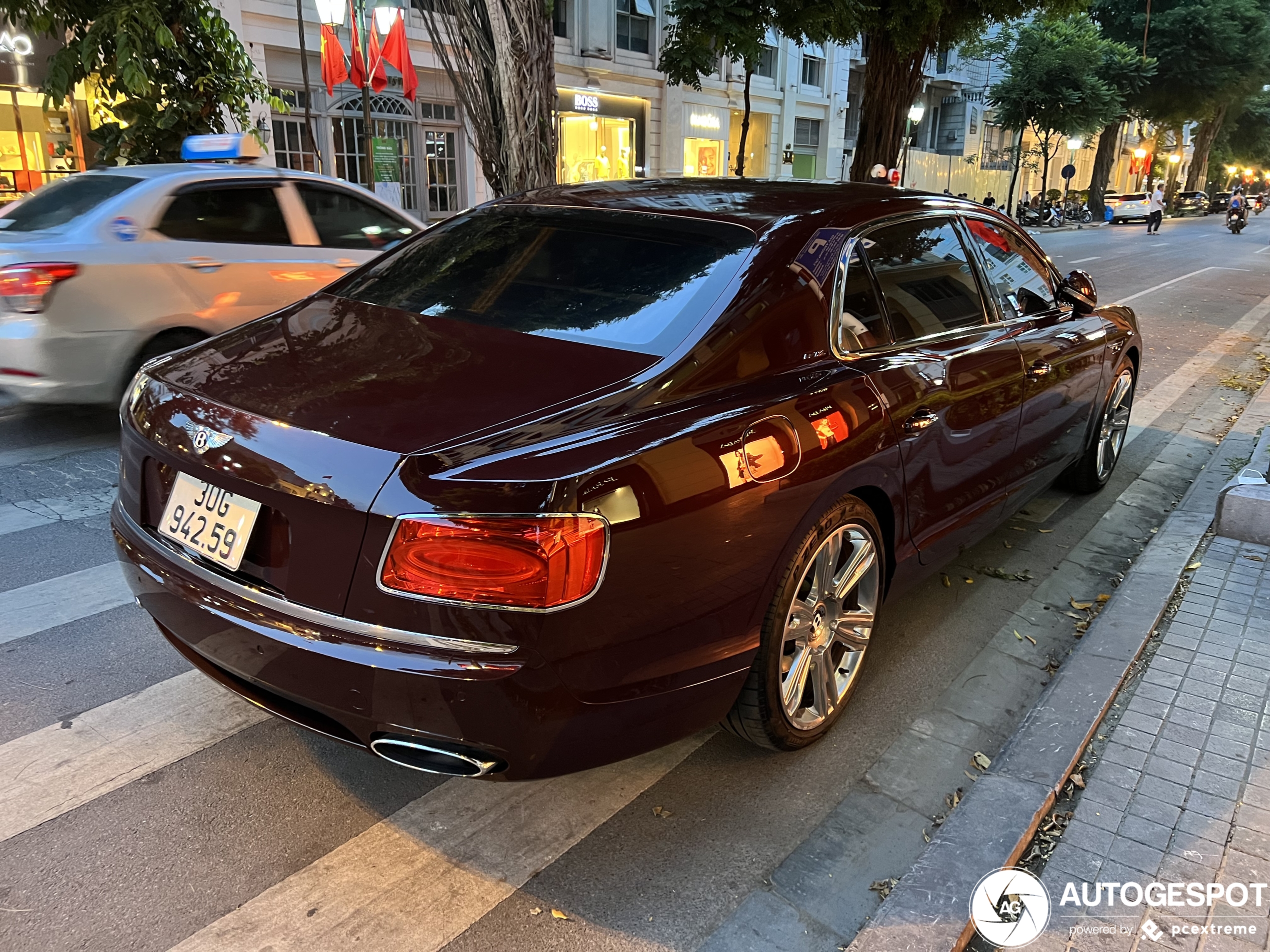 Bentley Flying Spur W12