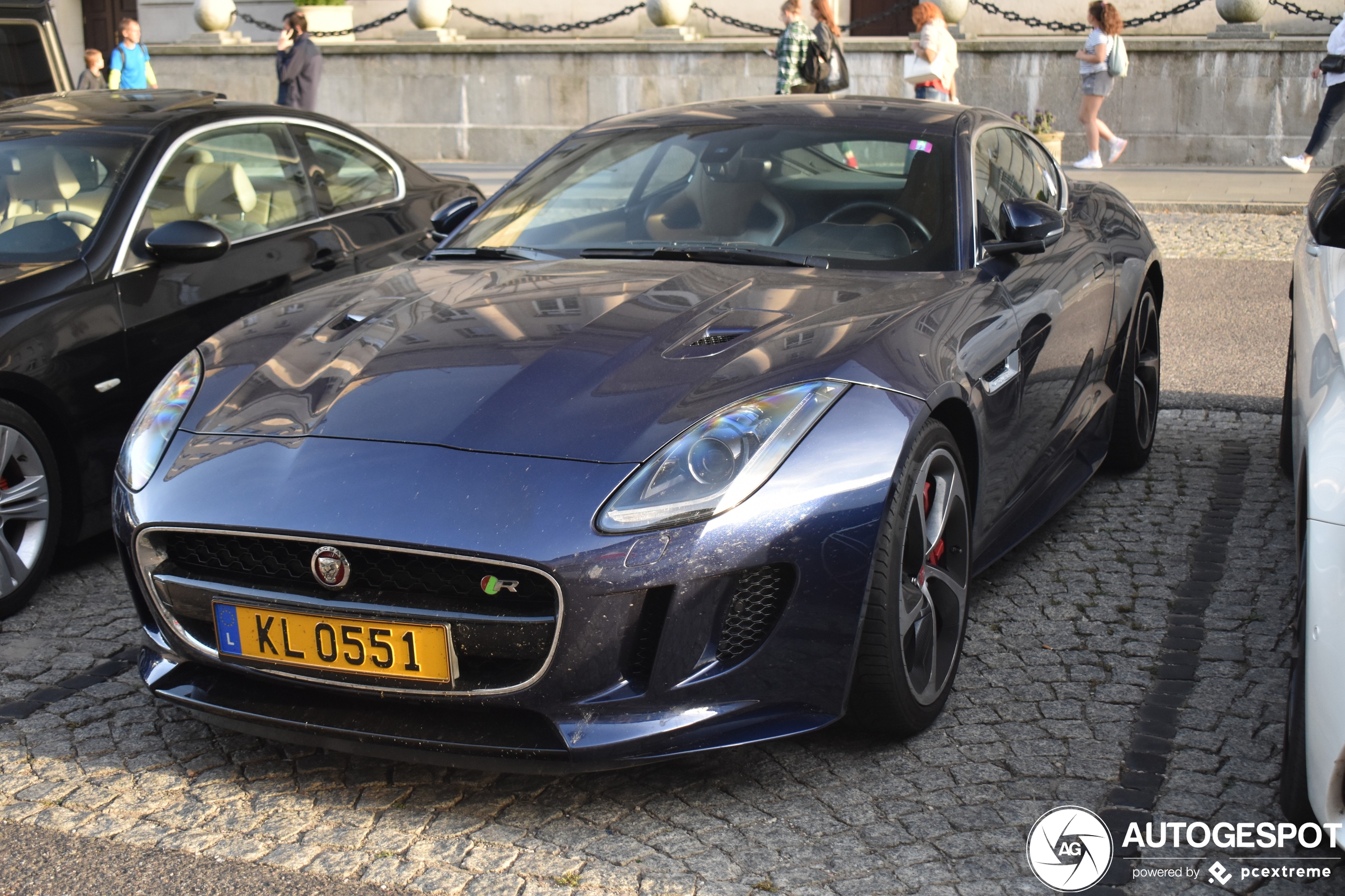 Jaguar F-TYPE R AWD Coupé