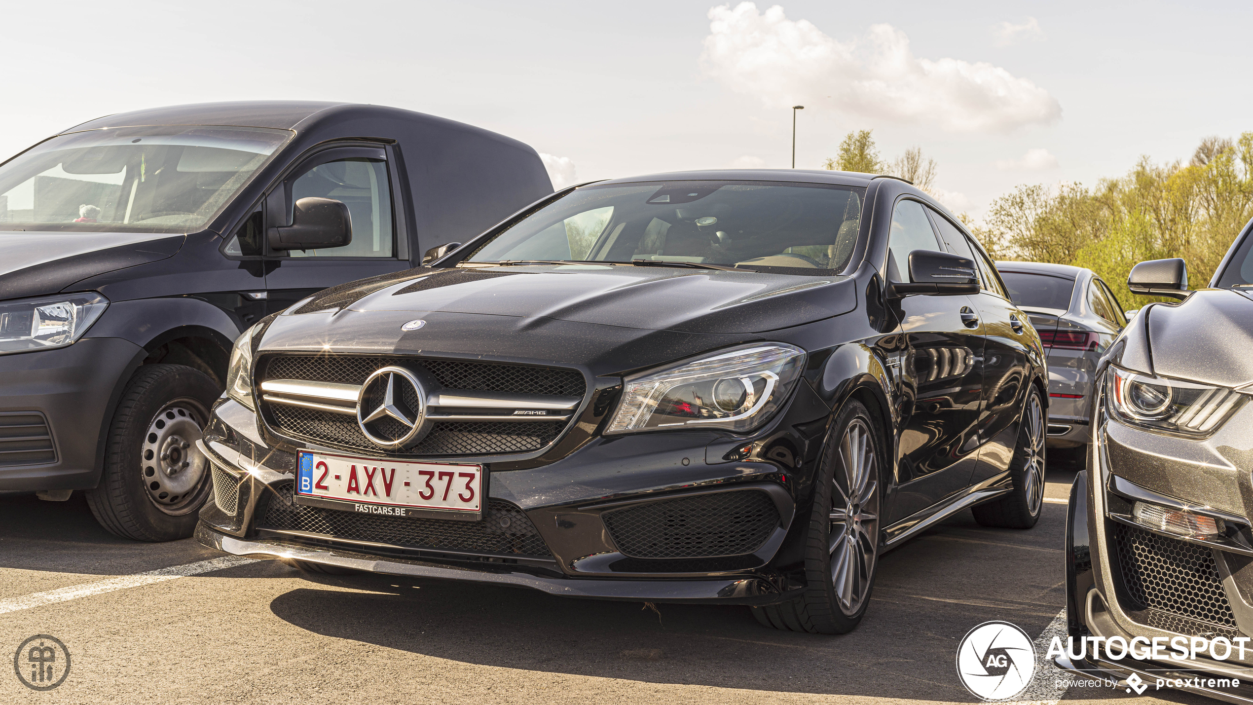 Mercedes-Benz CLA 45 AMG Shooting Brake