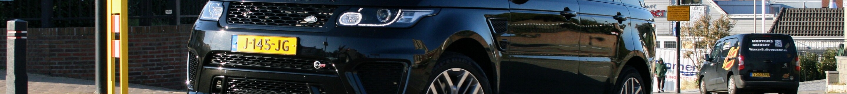 Land Rover Range Rover Sport SVR