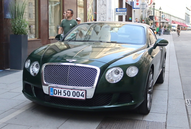 Bentley Continental GTC 2012