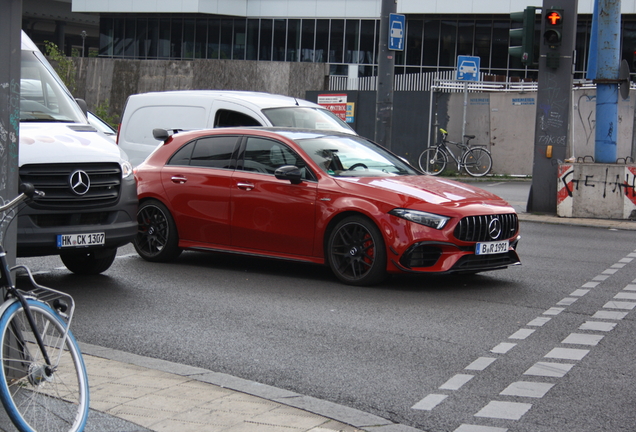 Mercedes-AMG A 45 S W177