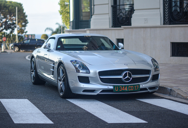 Mercedes-Benz SLS AMG