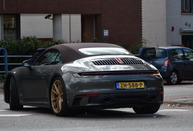 Porsche 992 Carrera 4S Cabriolet