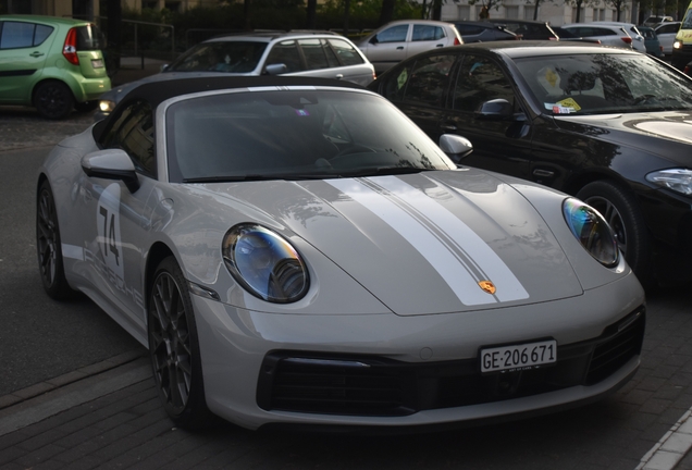 Porsche 992 Carrera 4S Cabriolet