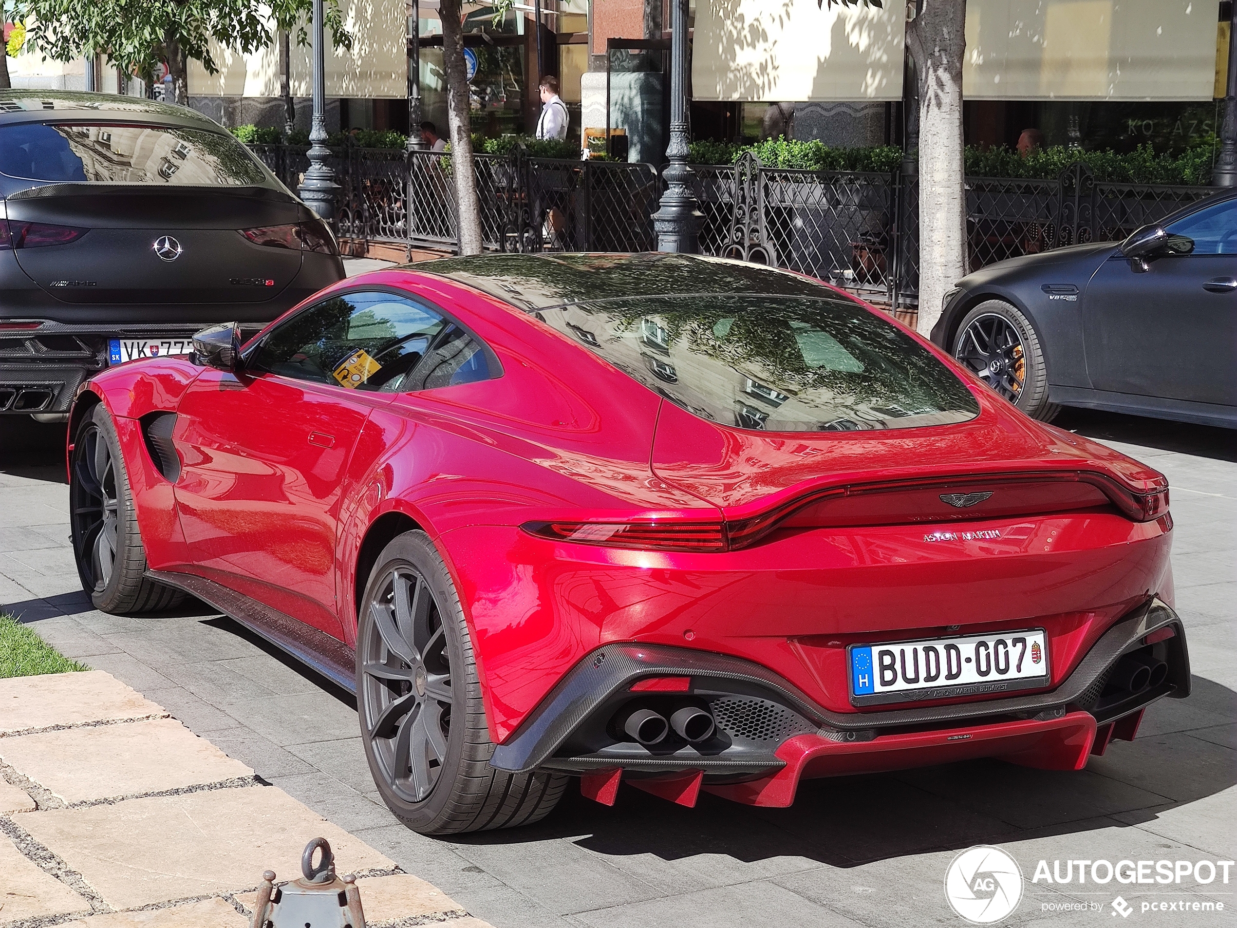 Aston Martin V8 Vantage 2018