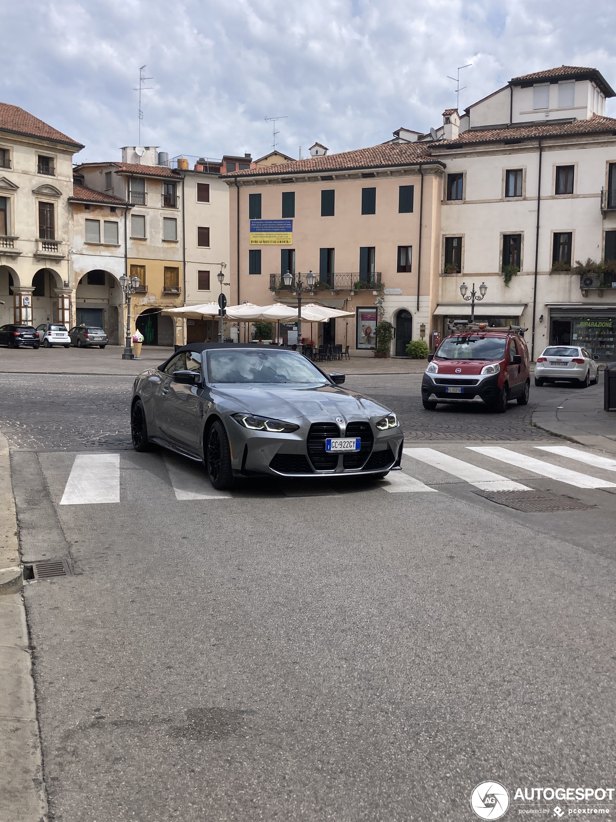 BMW M4 G83 Convertible Competition