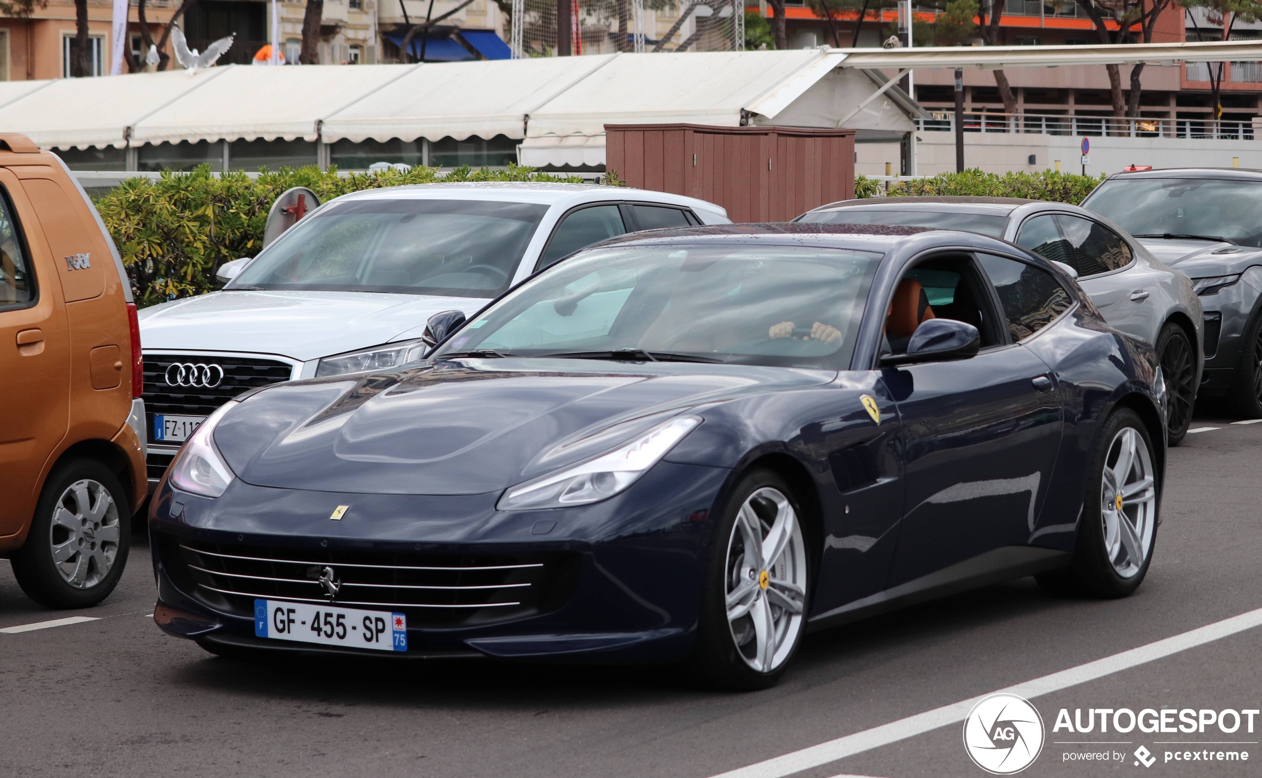 Ferrari GTC4Lusso