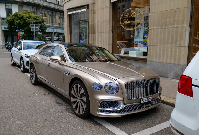 Bentley Flying Spur V8 2021 First Edition