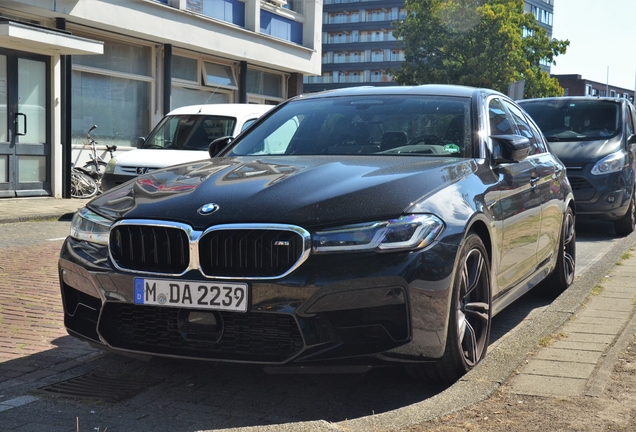 BMW M5 F90 2021