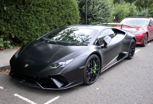 Lamborghini Huracán LP640-4 Performante