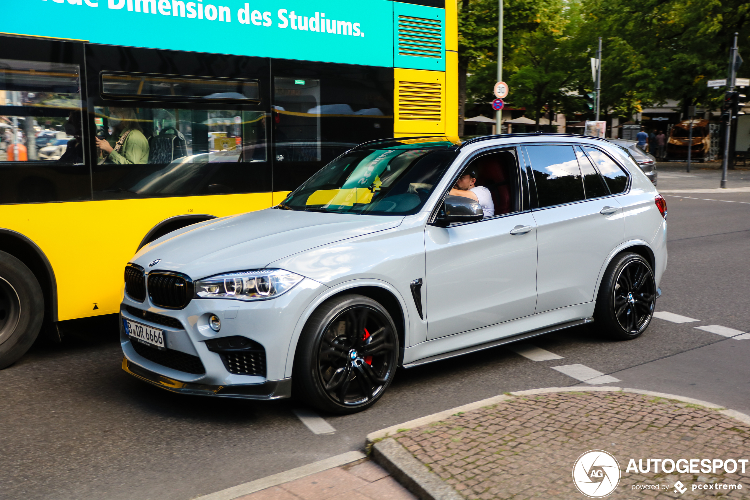 BMW X5 M F85