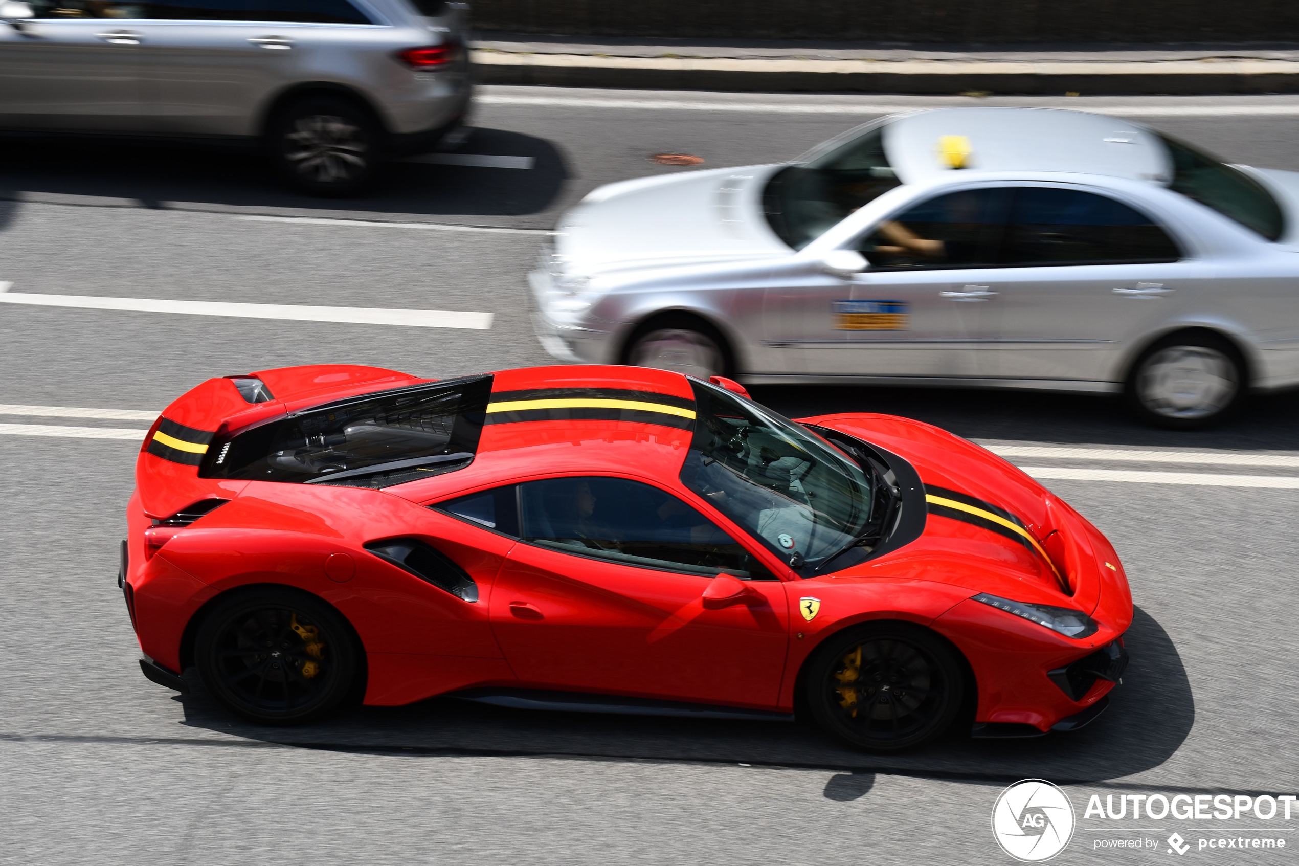 Ferrari 488 Pista