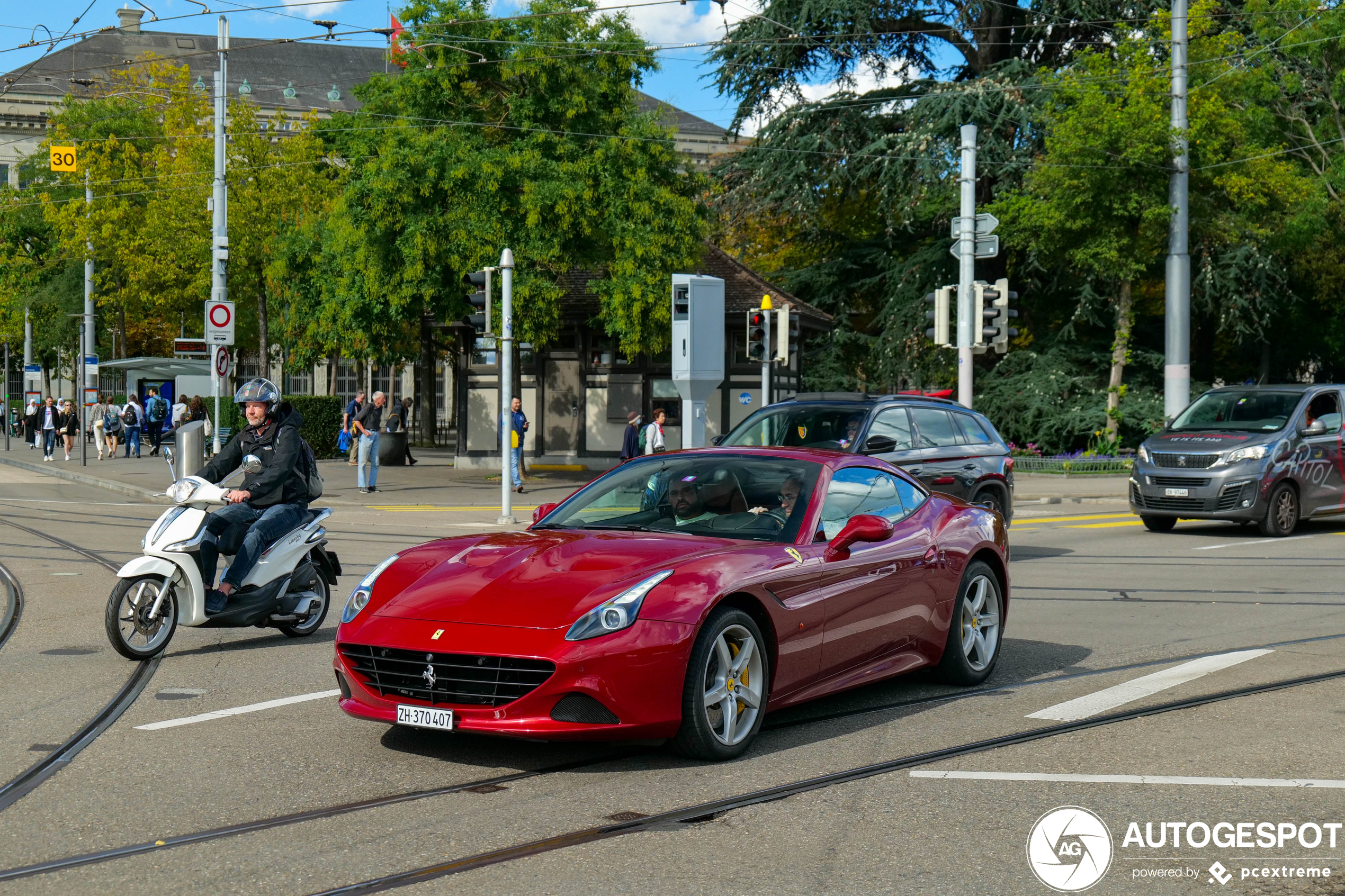 Ferrari California T