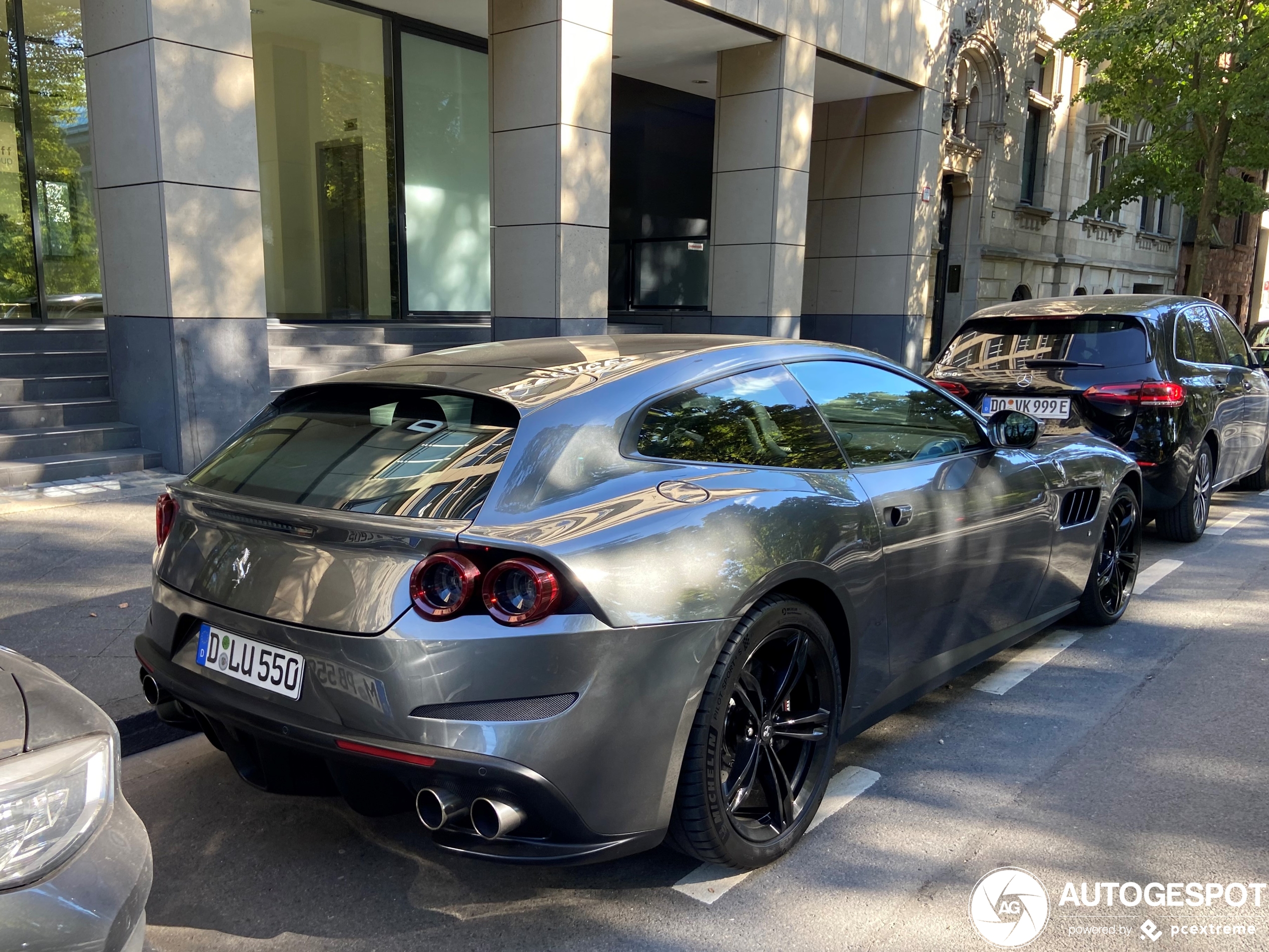 Ferrari GTC4Lusso