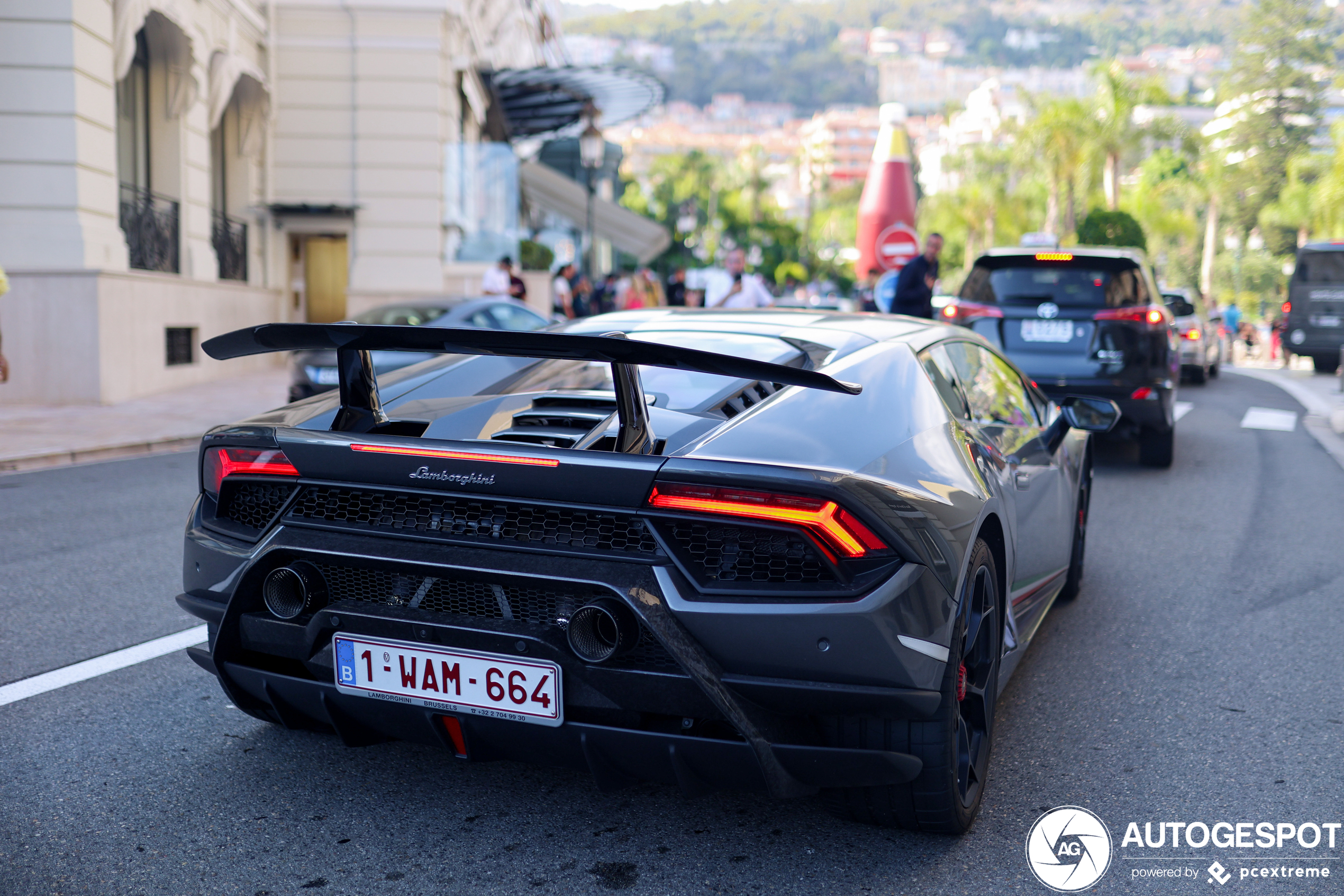 Lamborghini Huracán LP640-4 Performante