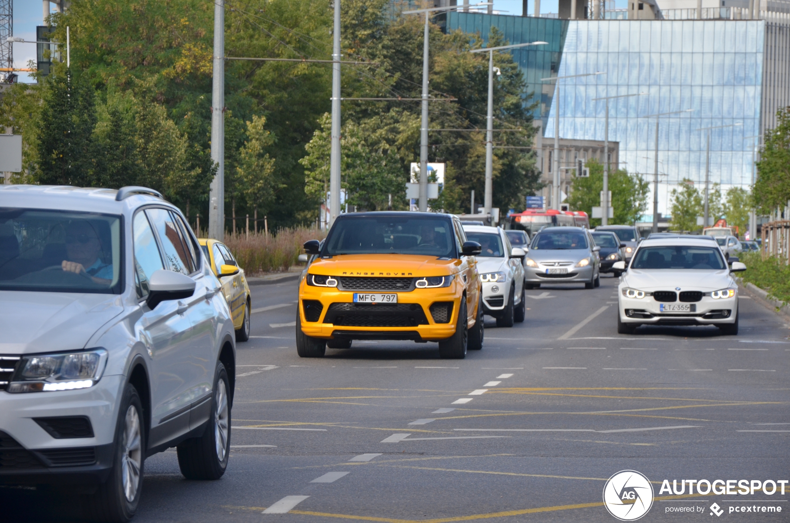 Land Rover Range Rover Sport SVR