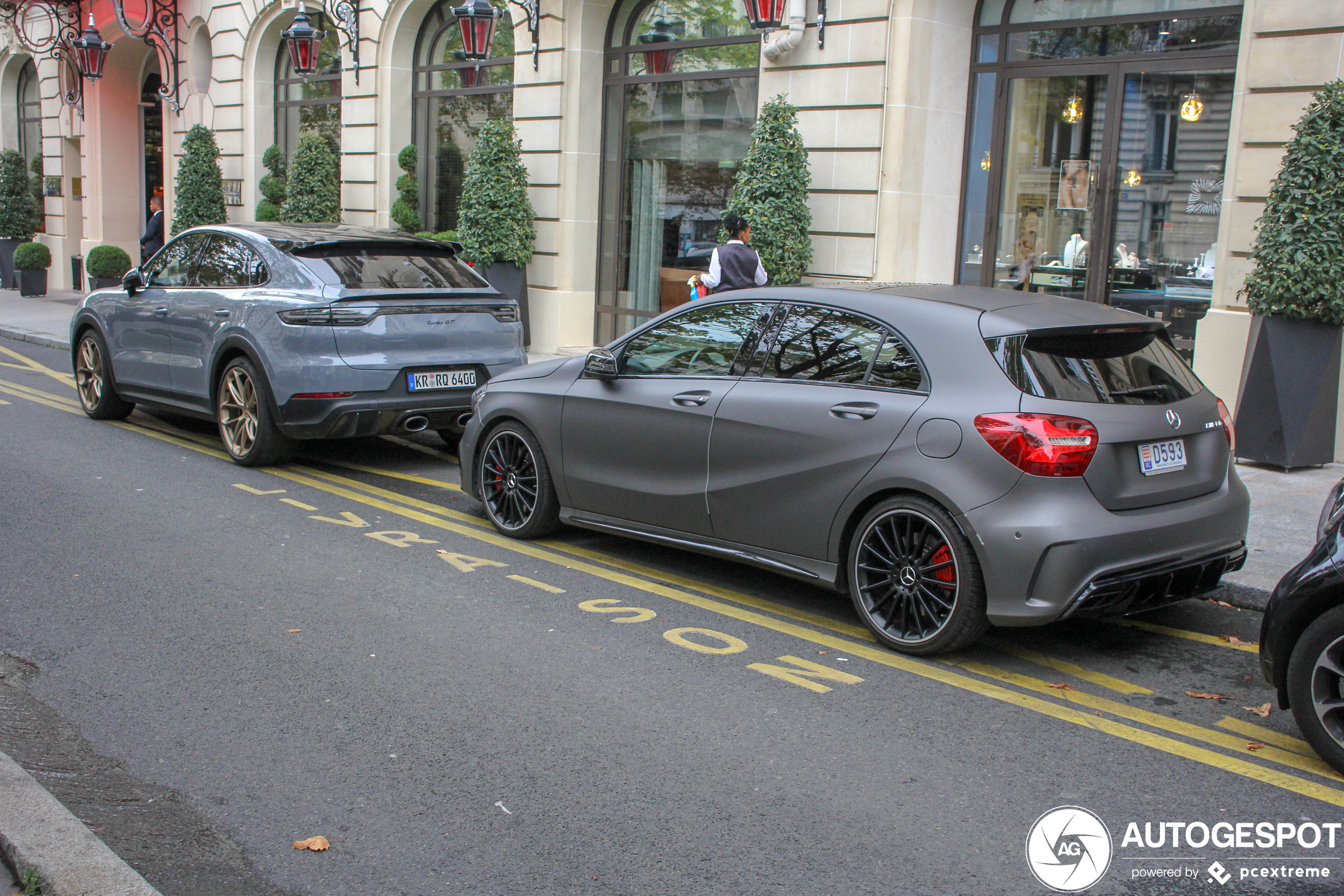 Mercedes-AMG A 45 W176 2015