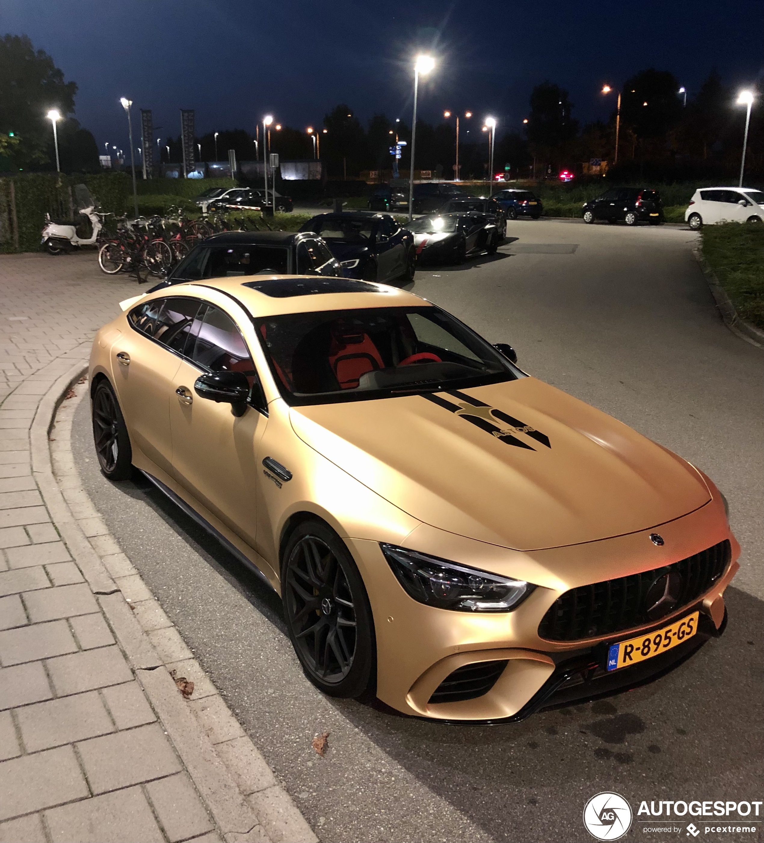 Mercedes-AMG GT 63 S X290