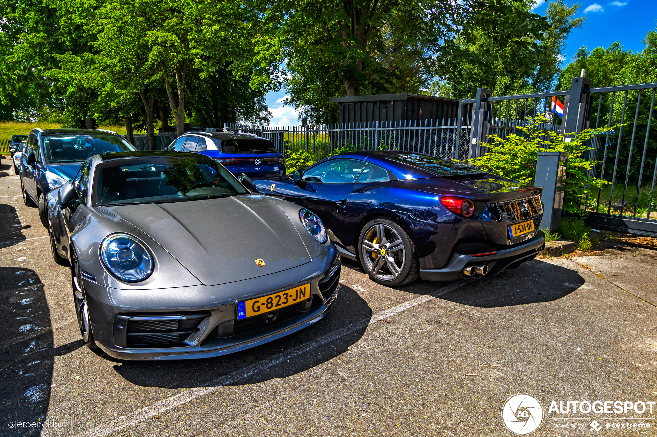 Porsche 992 Carrera 4S