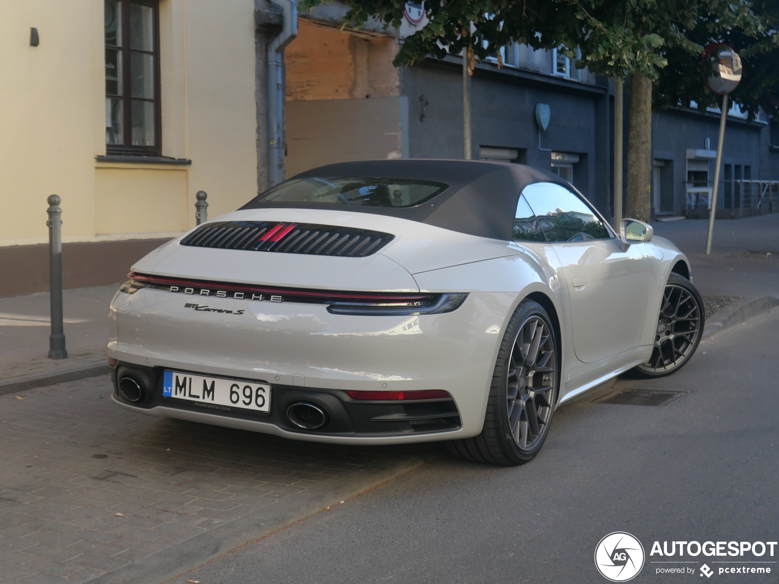 Porsche 992 Carrera S Cabriolet