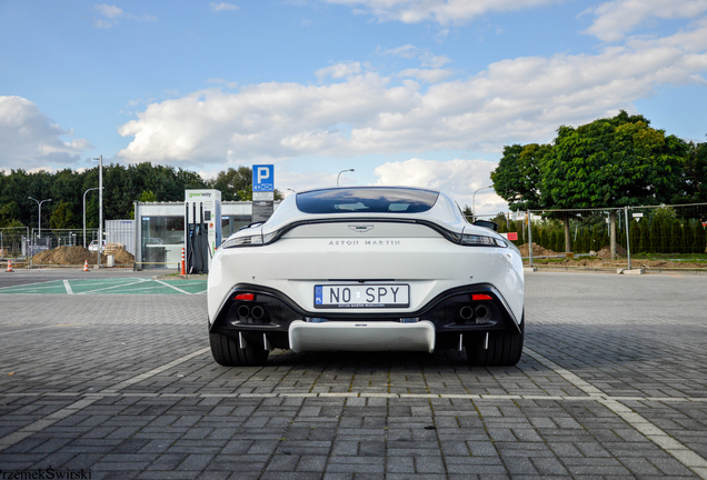 Aston Martin V8 Vantage 2018