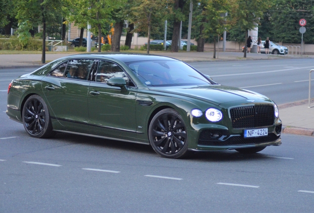 Bentley Flying Spur Hybrid