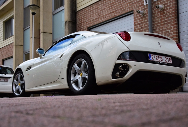 Ferrari California