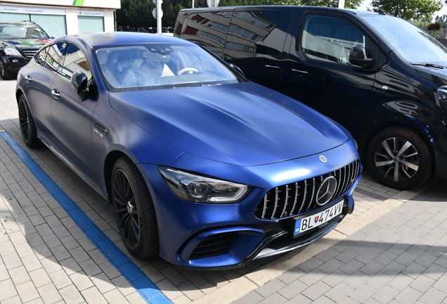 Mercedes-AMG GT 63 S X290