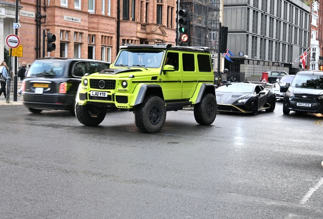 Mercedes-Benz Brabus G 500 4X4²