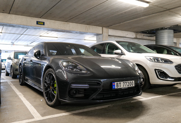 Porsche 971 Panamera Turbo S E-Hybrid Sport Turismo