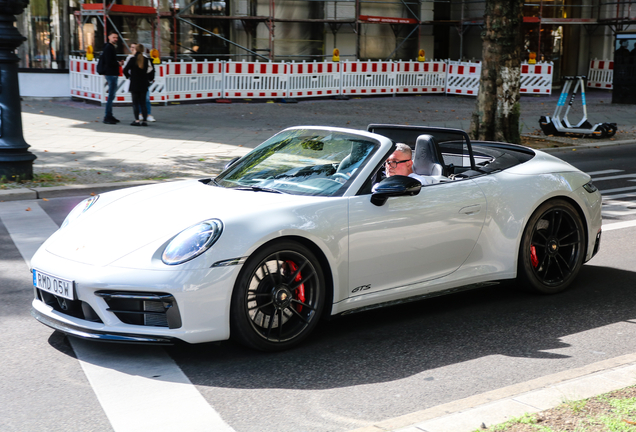 Porsche 992 Carrera GTS Cabriolet