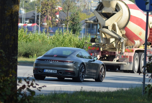 Porsche 992 Carrera S