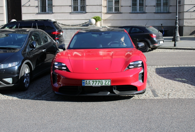 Porsche Taycan Turbo S