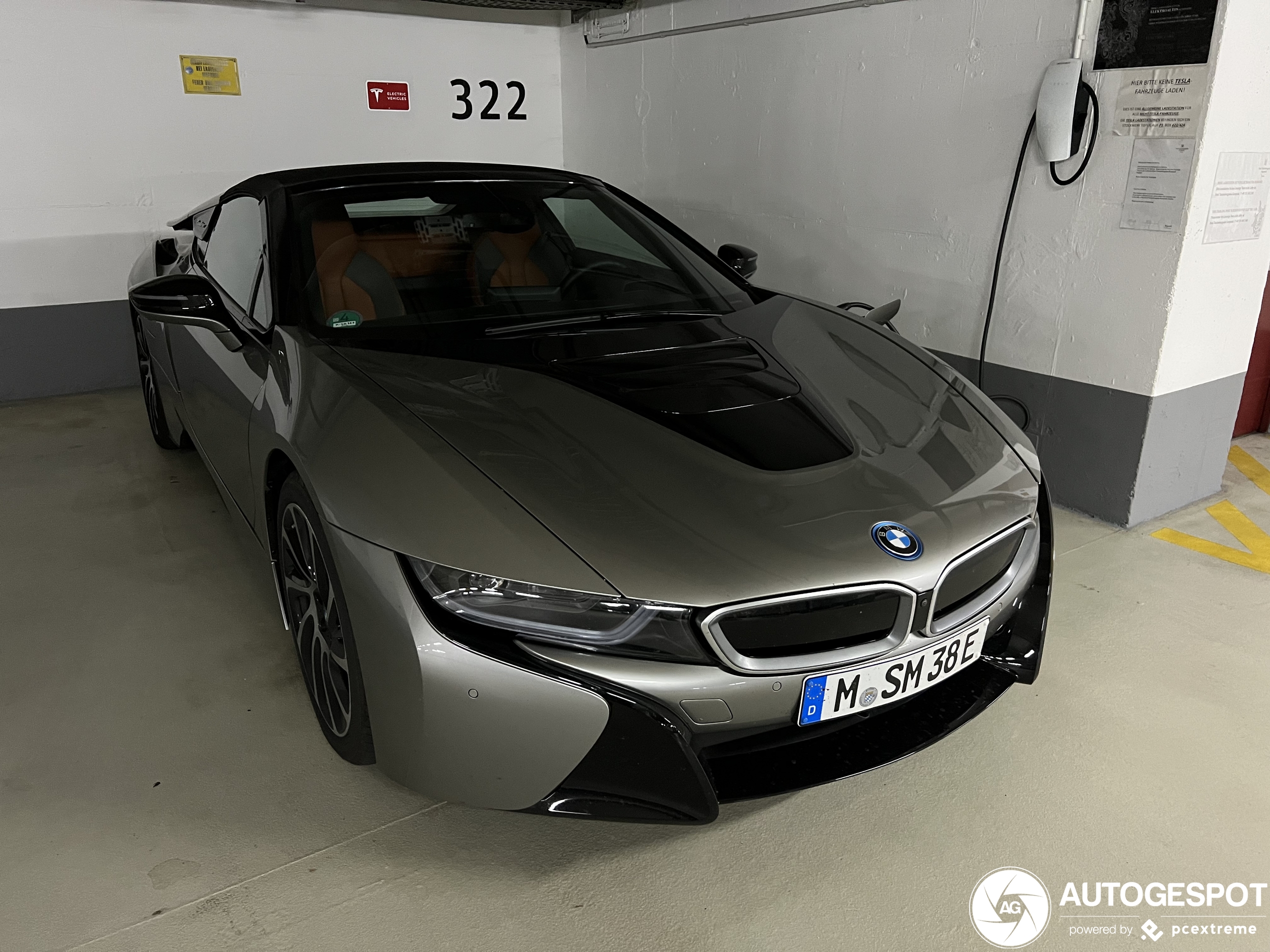 BMW i8 Roadster