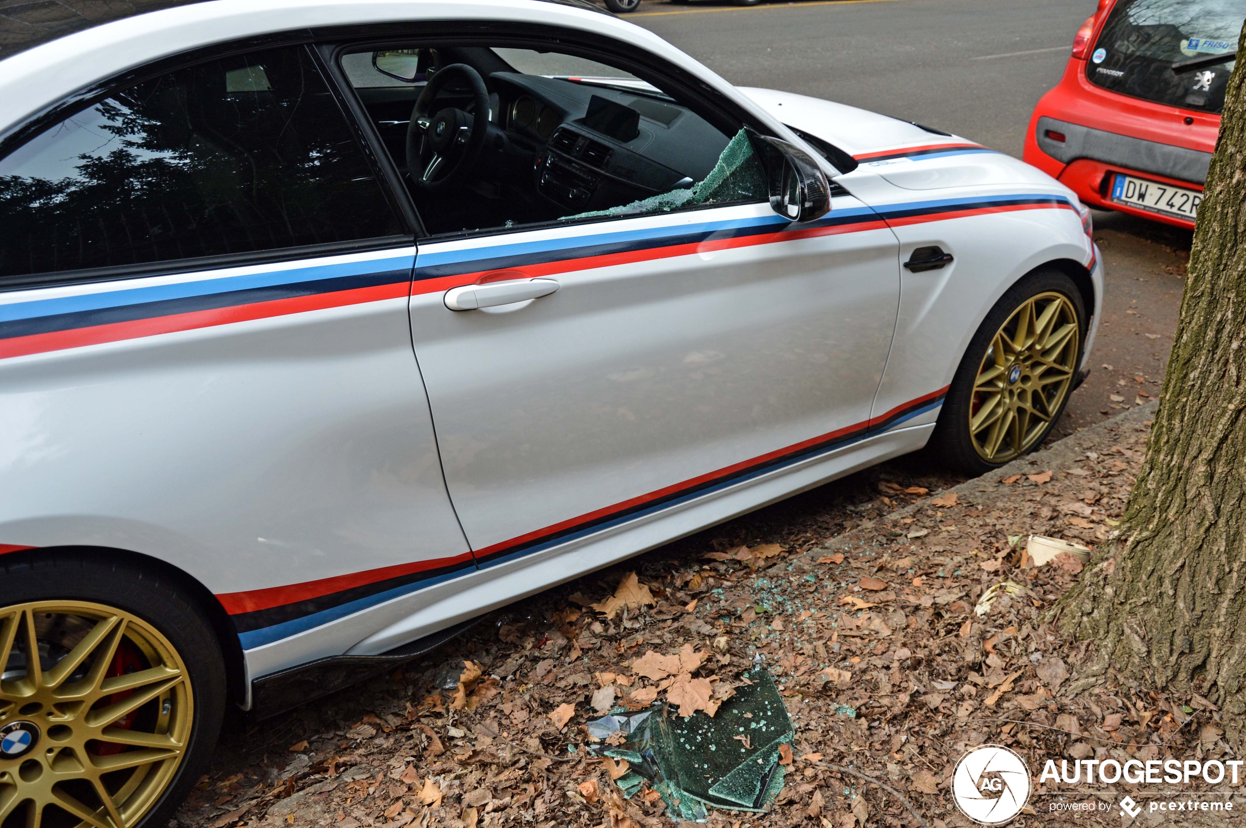 Ouch, BMW M2 CSL Vision slachtoffer van vandalisme