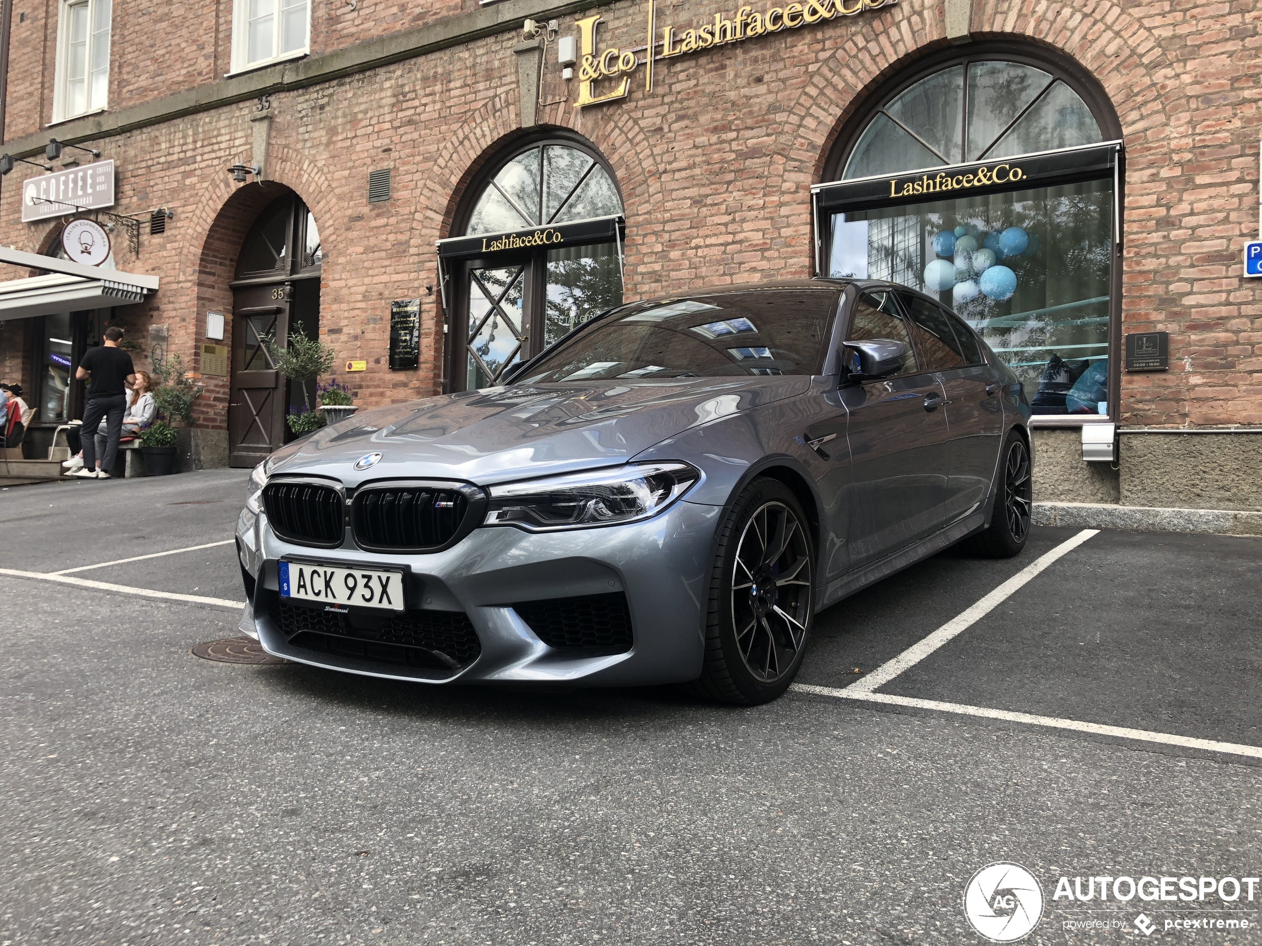 BMW M5 F90