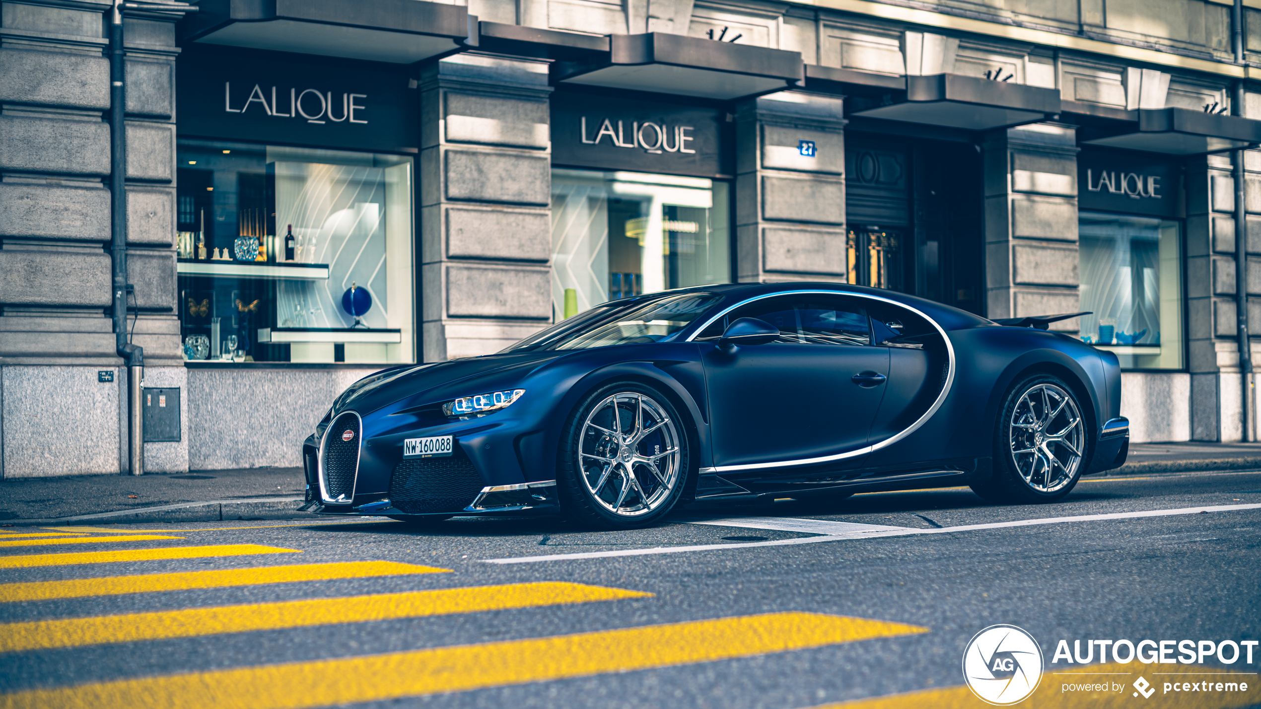 Vlijmscherpe shots van een heerlijke Bugatti Chiron SS