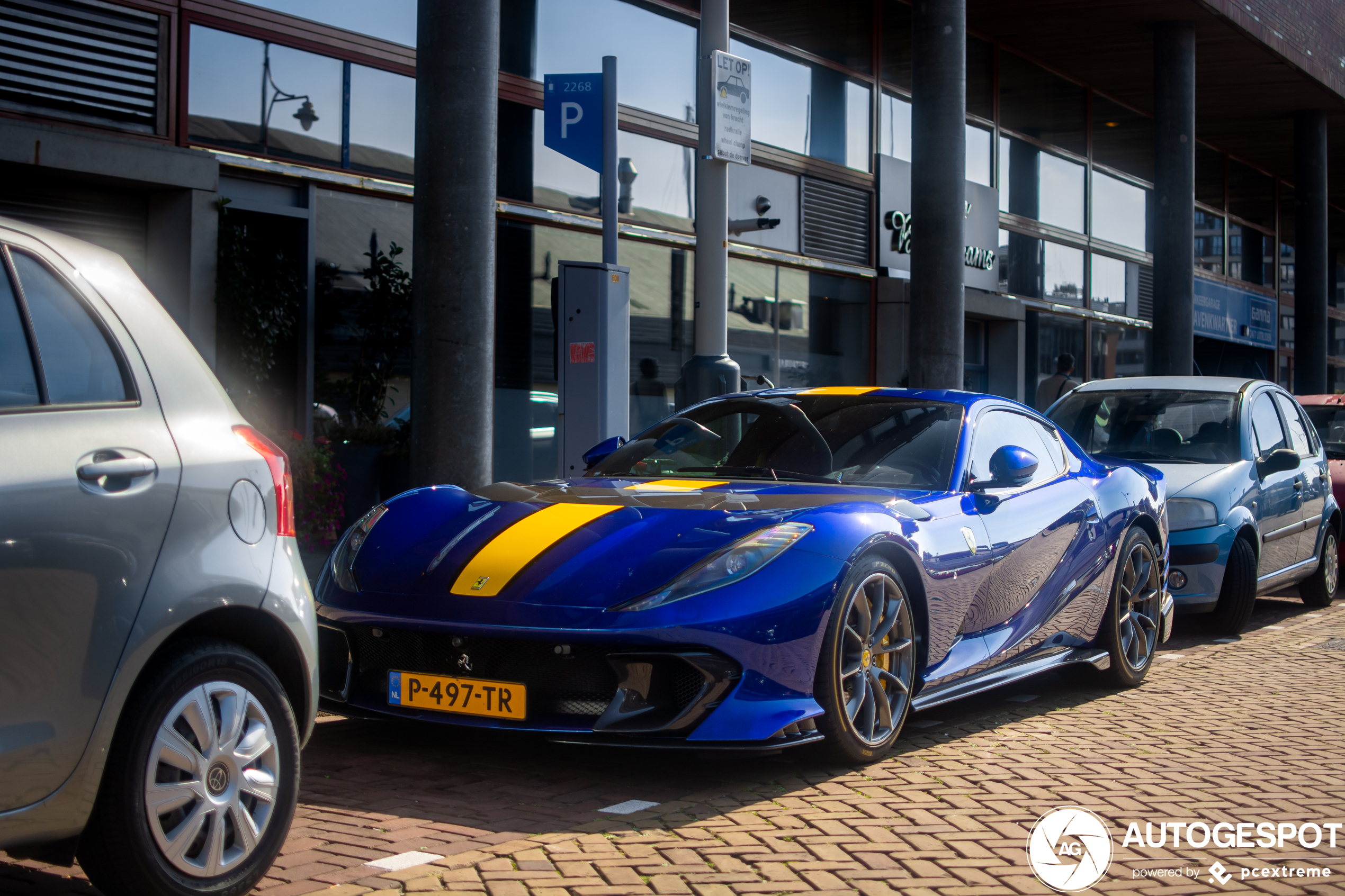 Ferrari 812 Competizione