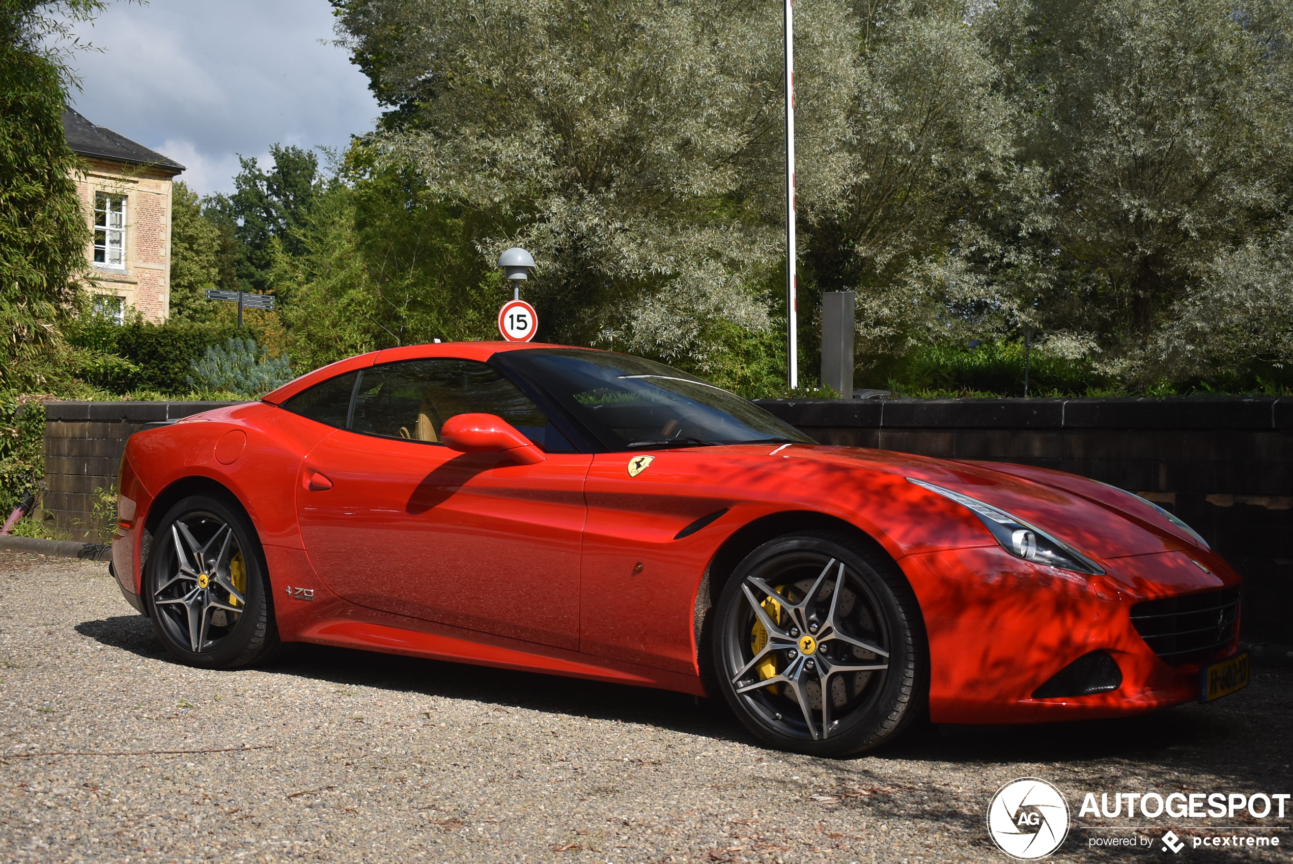 Ferrari California T