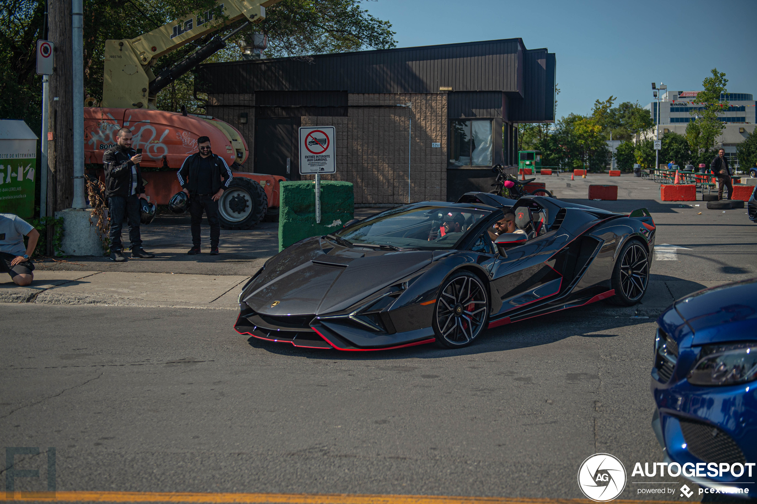 Lamborghini Sián Roadster