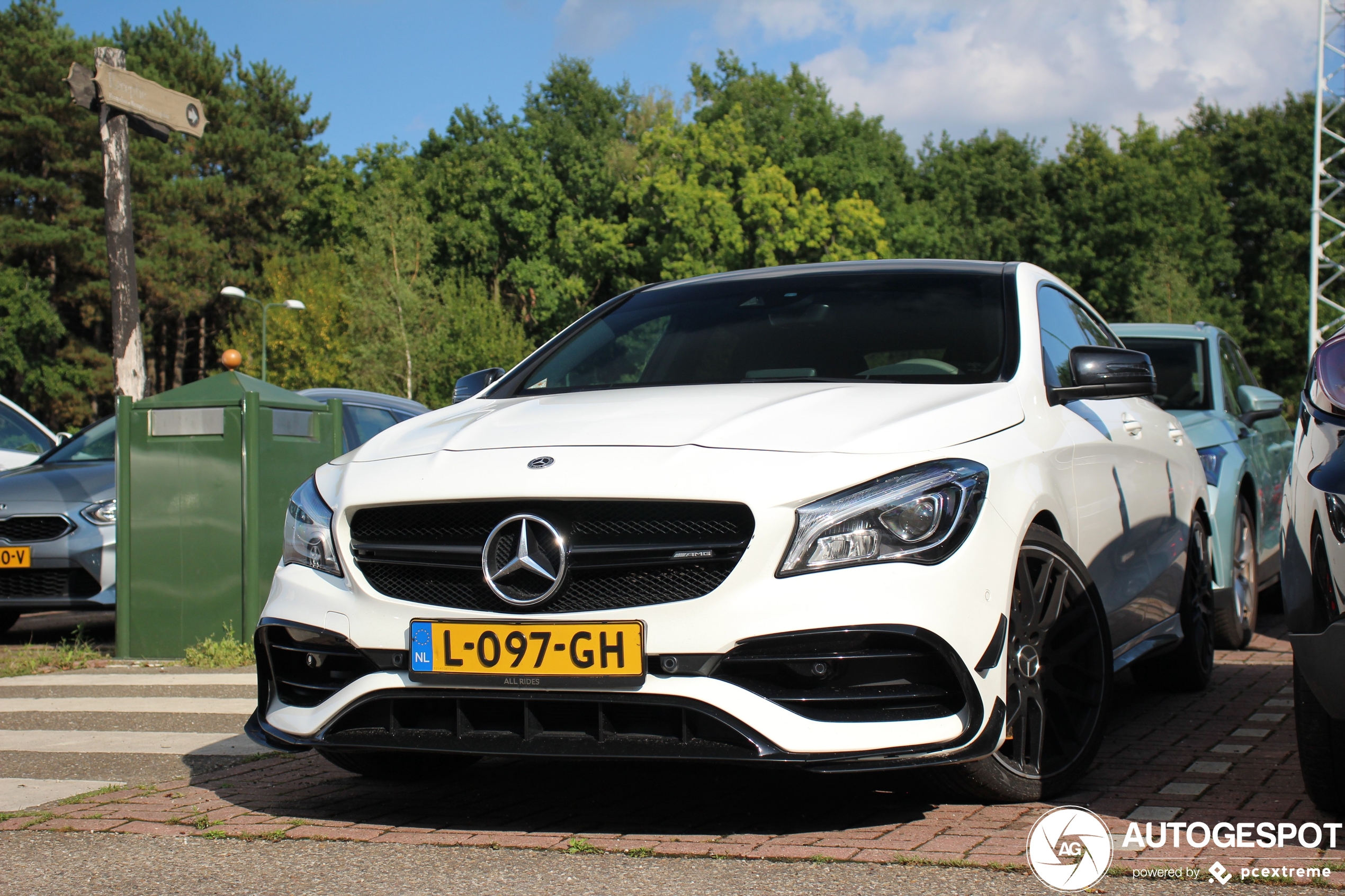 Mercedes-AMG CLA 45 Shooting Brake X117 2017