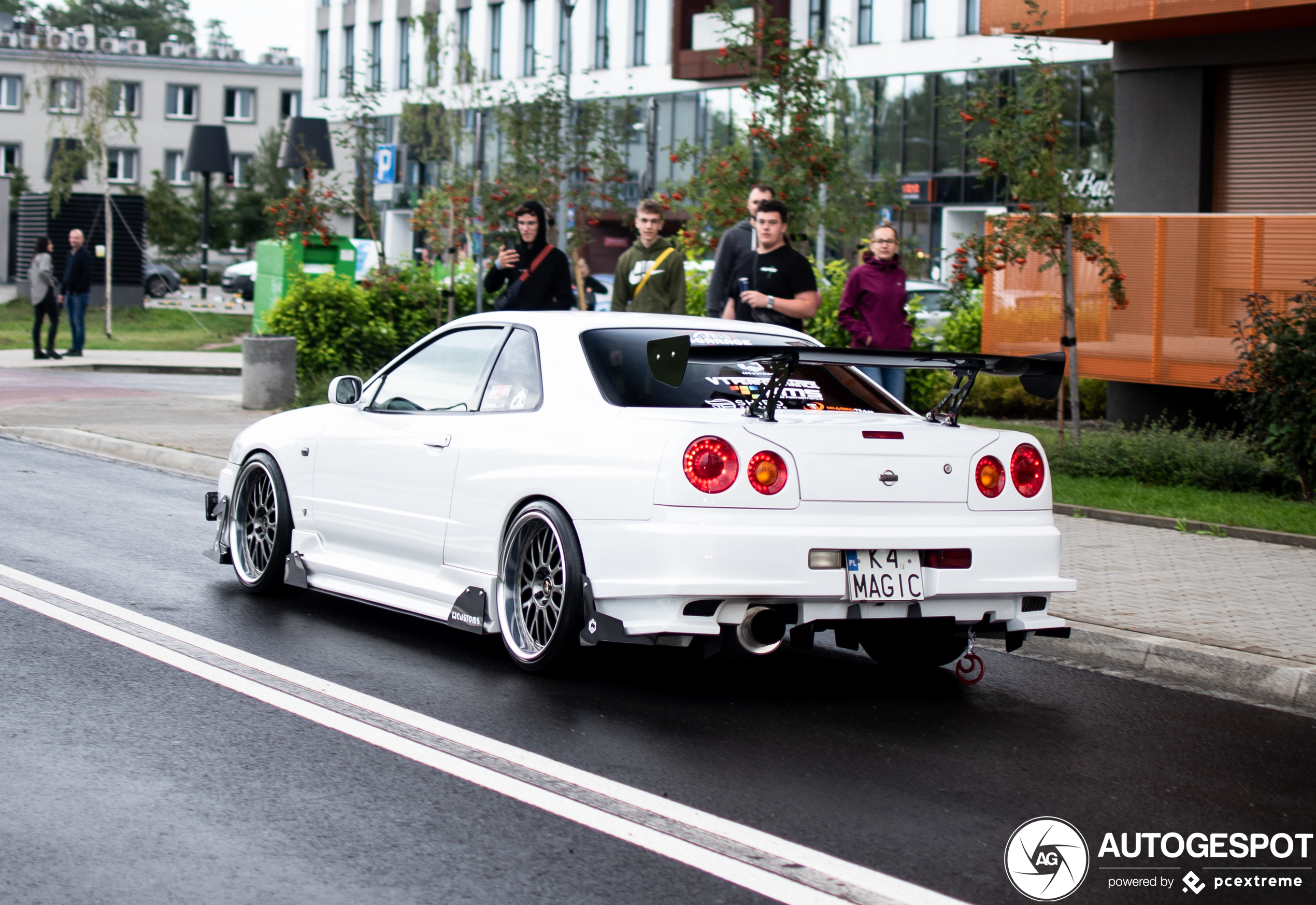 Nissan Skyline R34 W Customs