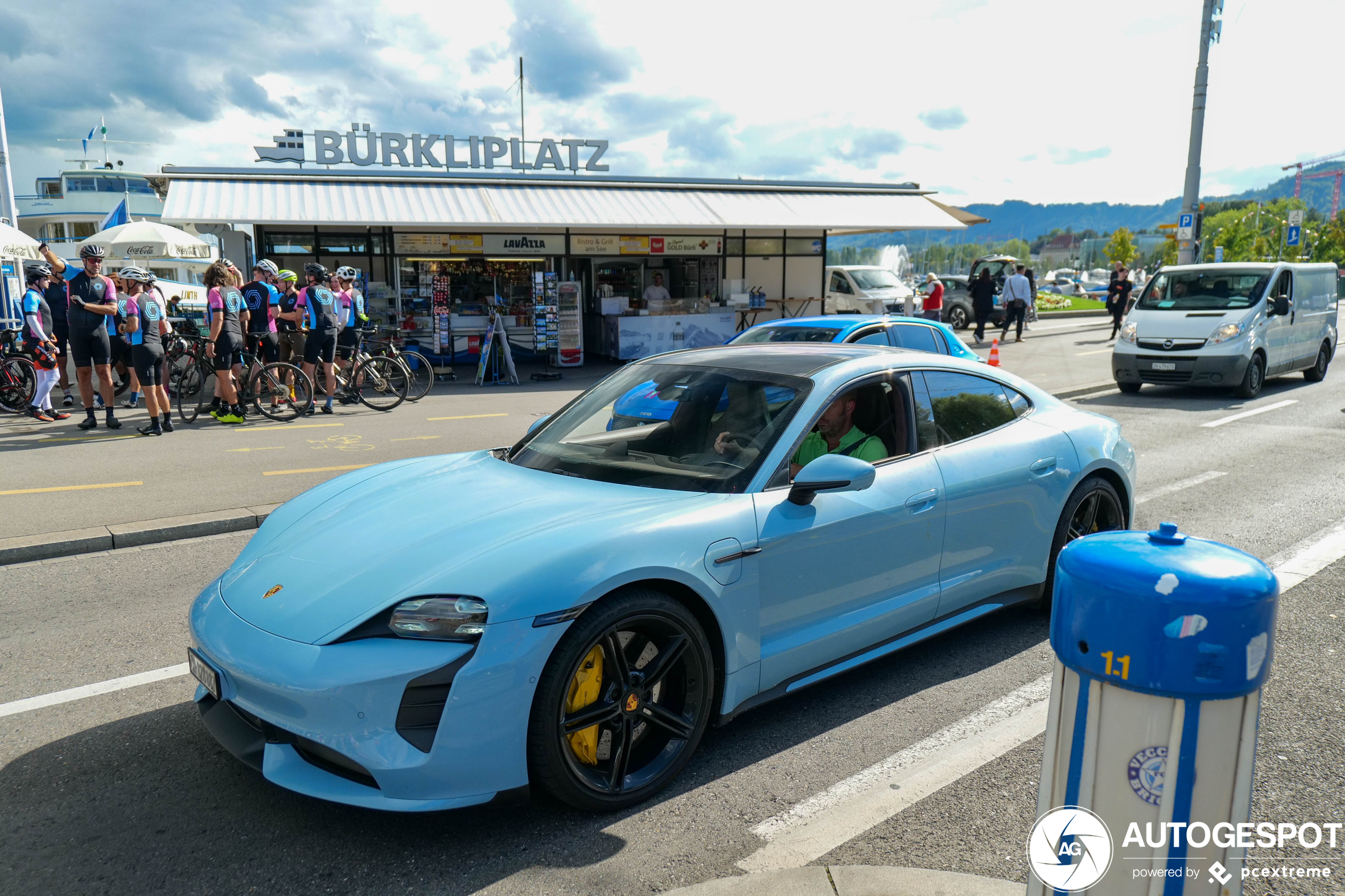 Porsche Taycan Turbo