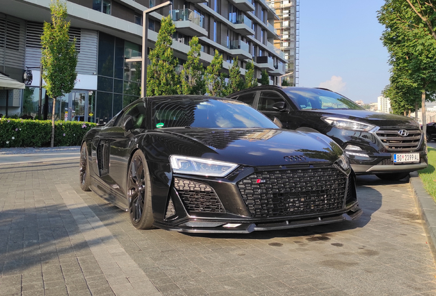 Audi R8 V10 Plus 2015